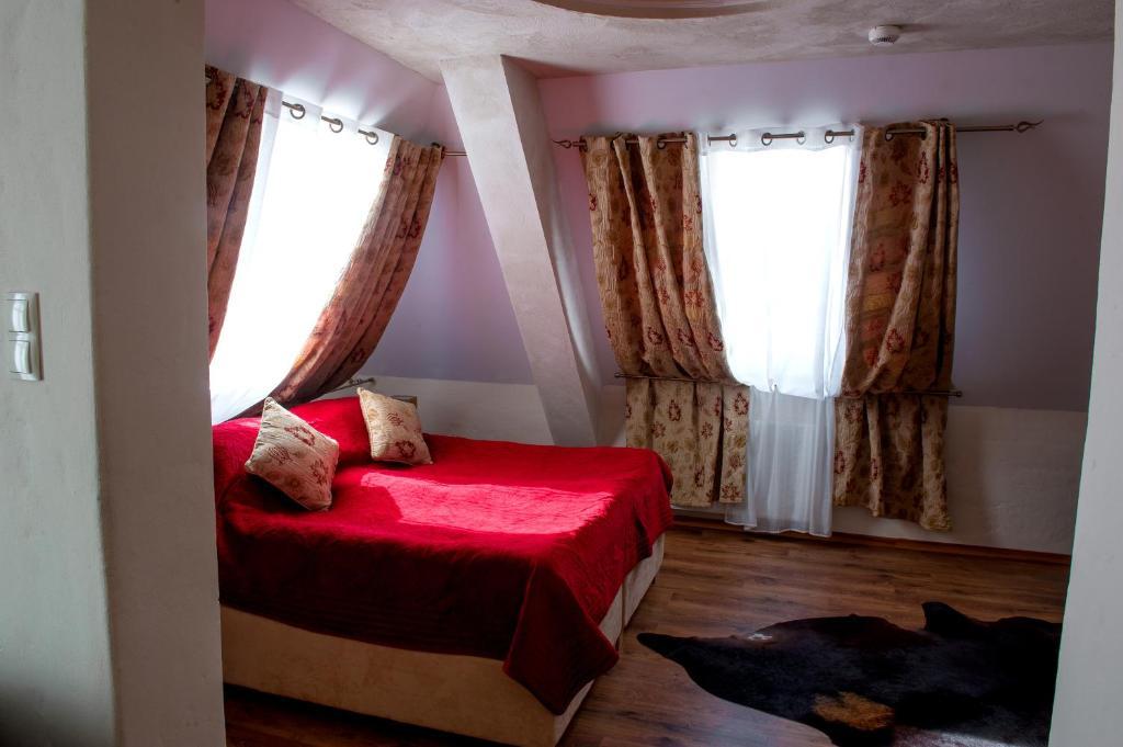 Hotel Lipowy Most Supraśl Extérieur photo